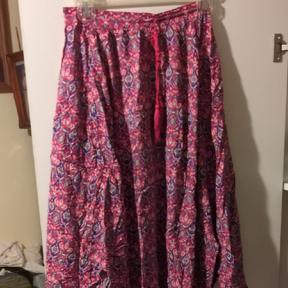 Hollister Pink and Black Tiered Maxi Skirt Casual